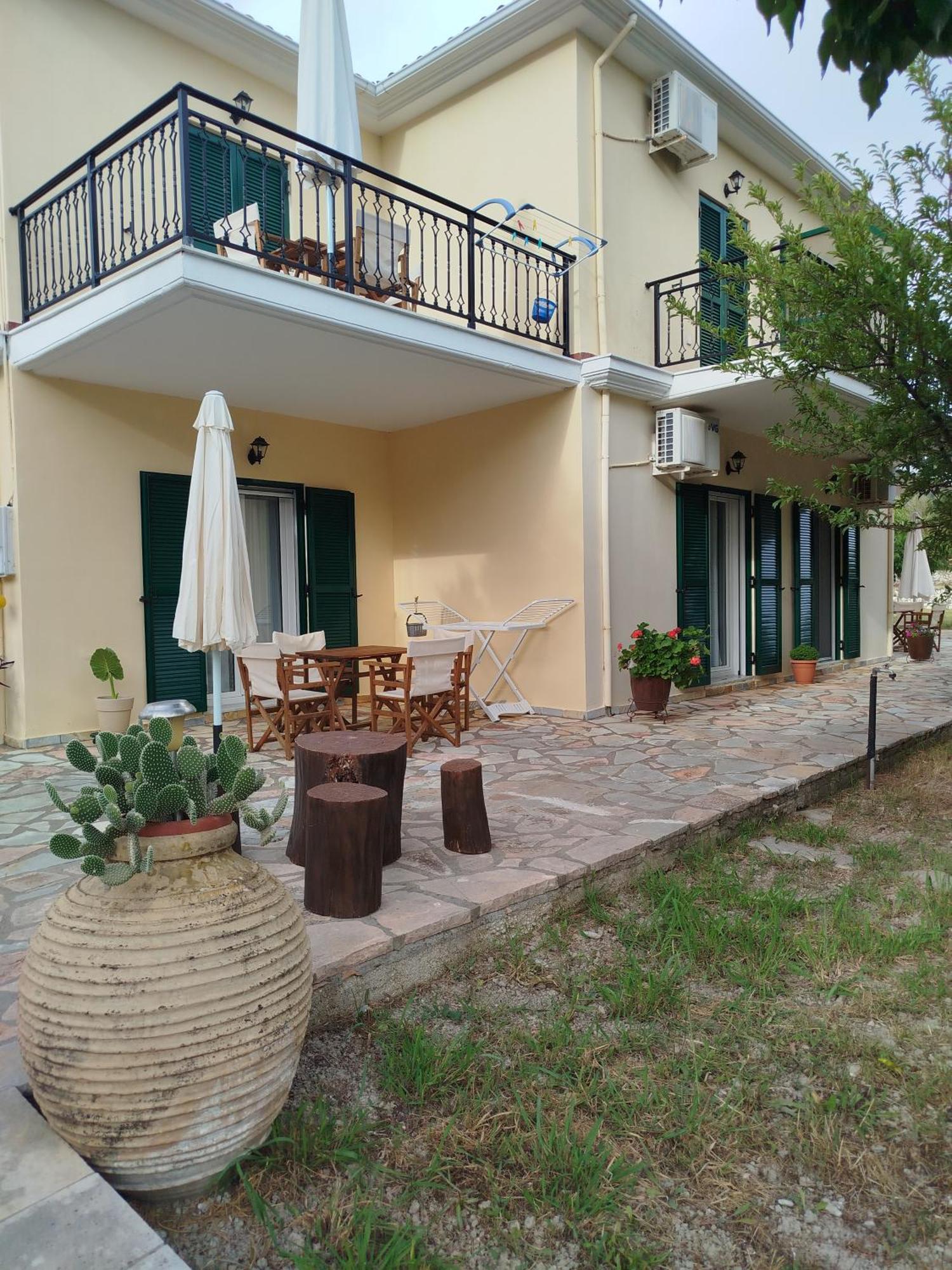 Riverside Αpartments Vasiliki  Ngoại thất bức ảnh